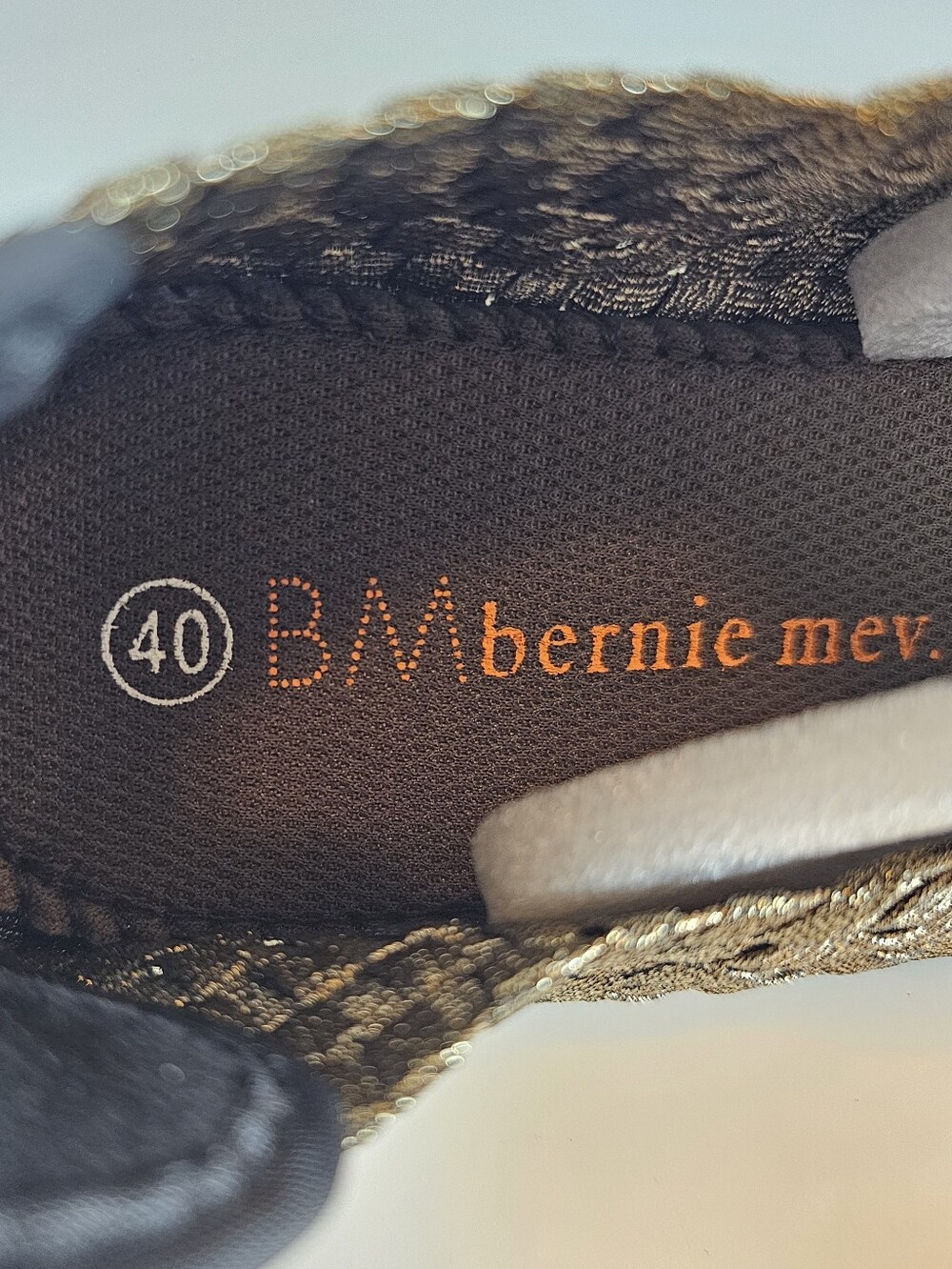 Bernie Mev Woven Metallic Bronze Comfort Flats Women's EU 40 US 9 NWOB - Picture 8 of 8